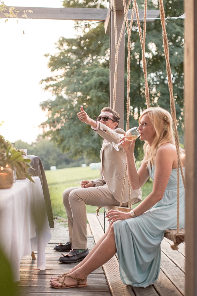 Ślub w domu, ślub w ogrodzie Kraków, Ślub w plenerze w Krakowie, mały ślub, kameralny ślub, ślub symboliczny, ślub humanistyczny, pomysły na ślub w ogrodzie, ślub na świeżym powietrzu, Organizacja ślubu w domu, Inspiracje ślubne, Blog ślubny, Miejsce na ślub Kraków, Winsa Wedding Planner Kraków