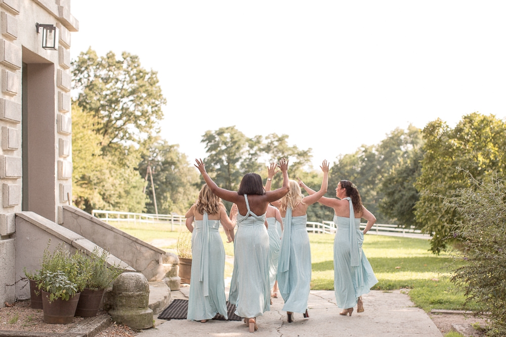 Ślub w domu, ślub w ogrodzie Kraków, Ślub w plenerze w Krakowie, mały ślub, kameralny ślub, ślub symboliczny, ślub humanistyczny, pomysły na ślub w ogrodzie, ślub na świeżym powietrzu, Organizacja ślubu w domu, Inspiracje ślubne, Blog ślubny, Miejsce na ślub Kraków, Winsa Wedding Planner Kraków