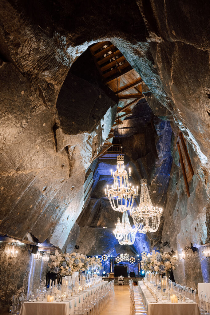 Elegant Wedding in Krakow, Salt Mine Wieliczka Wedding, Wesele w Kopalni Soli w Wieliczce, Dorota Nowakowska Wedding Planner