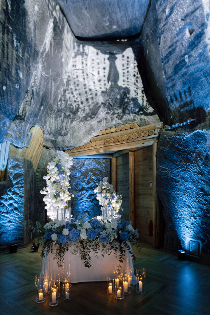Elegant Wedding in Krakow, Salt Mine Wieliczka Wedding, Wesele w Kopalni Soli w Wieliczce, Dorota Nowakowska Wedding Planner