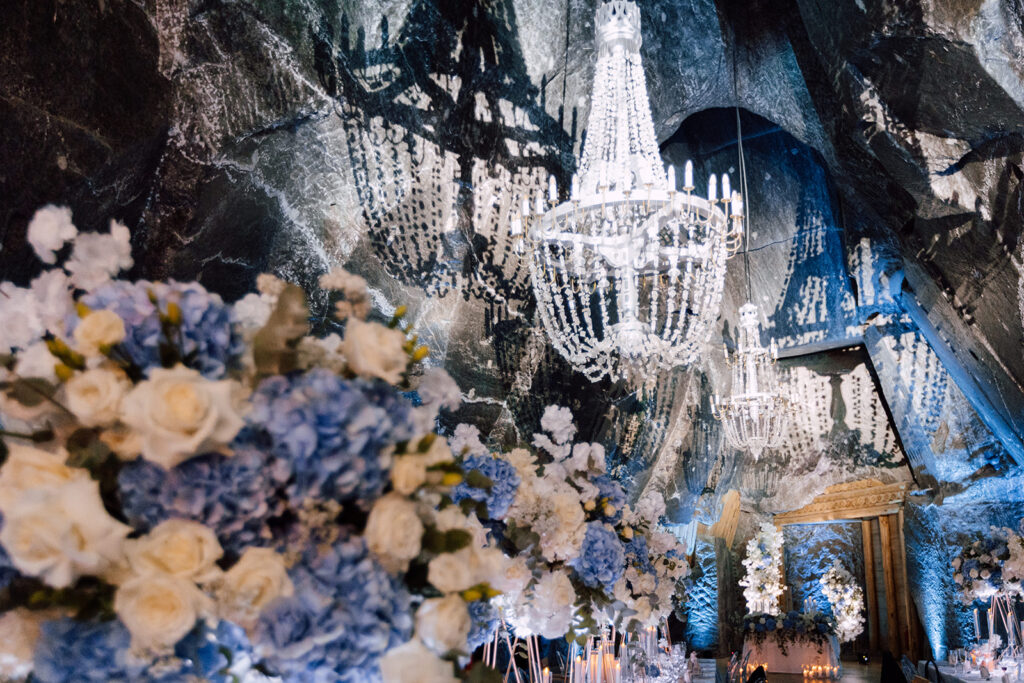Elegant Wedding in Krakow, Salt Mine Wieliczka Wedding, Wesele w Kopalni Soli w Wieliczce, Dorota Nowakowska Wedding Planner
